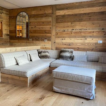 Incantevole Appartamento Stile Chalet Breuil Cervinia Dış mekan fotoğraf