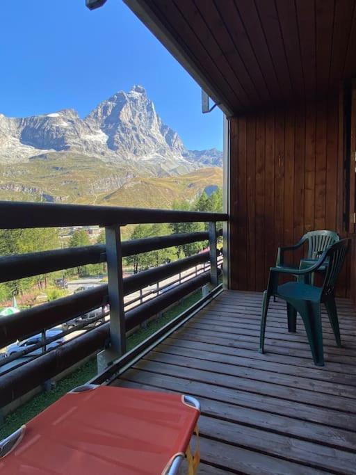 Incantevole Appartamento Stile Chalet Breuil Cervinia Dış mekan fotoğraf