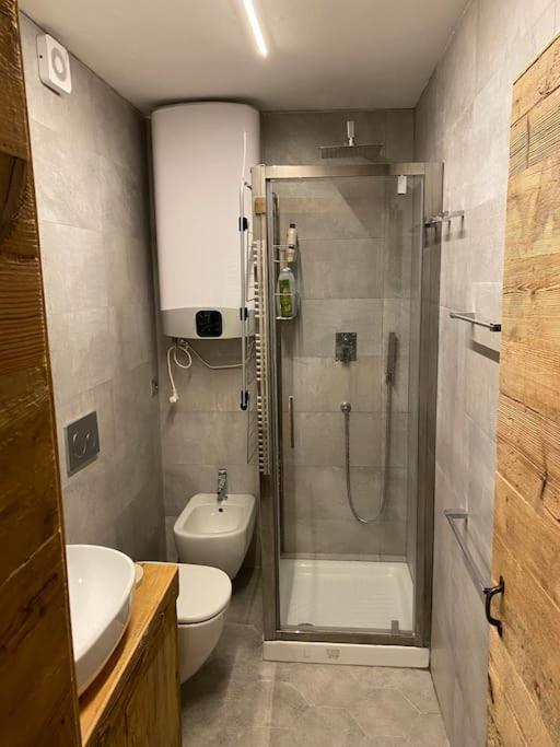 Incantevole Appartamento Stile Chalet Breuil Cervinia Dış mekan fotoğraf
