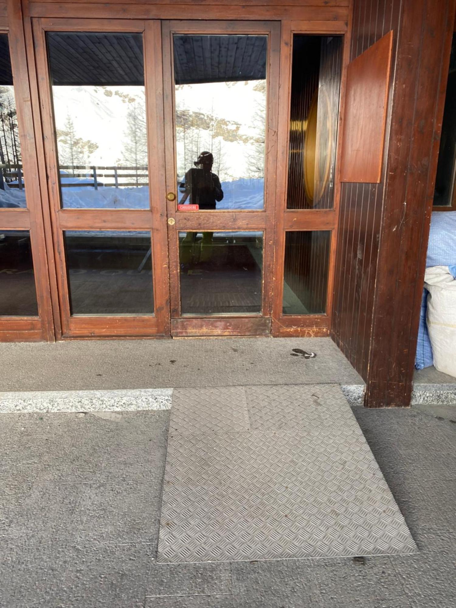 Incantevole Appartamento Stile Chalet Breuil Cervinia Dış mekan fotoğraf